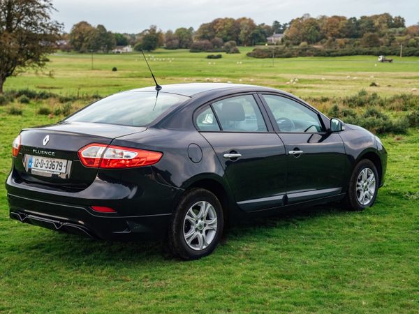 Renault Fluence Saloon, Diesel, 2012, Black