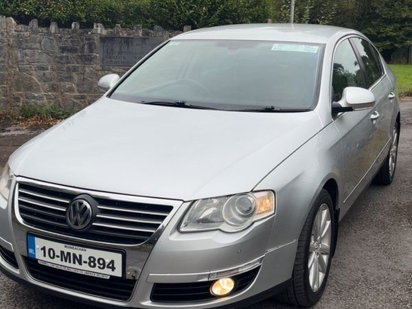 Volkswagen Passat Saloon, Diesel, 2010, Silver