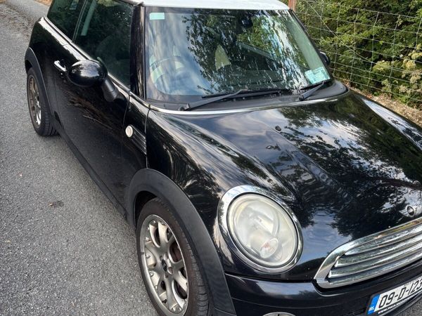 Mini Cooper Hatchback, Diesel, 2009, Black