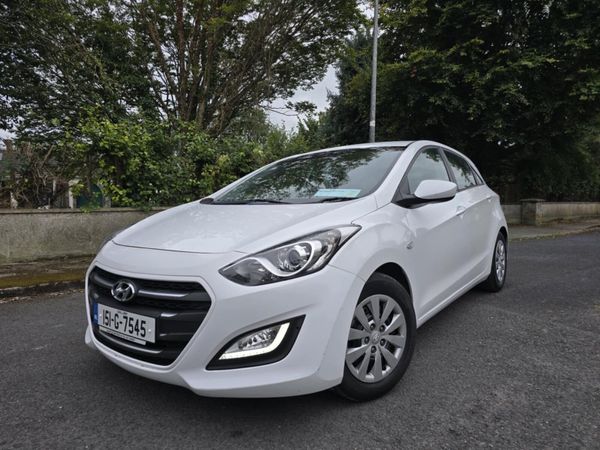 Hyundai i30 Hatchback, Petrol, 2015, White
