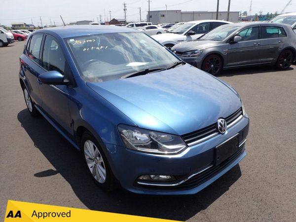 Volkswagen Polo Hatchback, Petrol, 2016, Blue