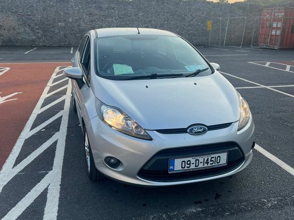 Ford Fiesta , Petrol, 2009, 