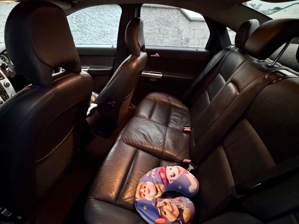 Volvo S40 Saloon, Diesel, 2010, Silver