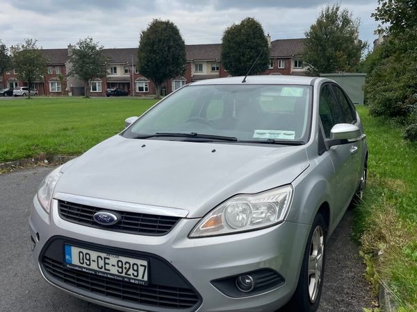 Ford Focus Hatchback, Diesel, 2009, Silver