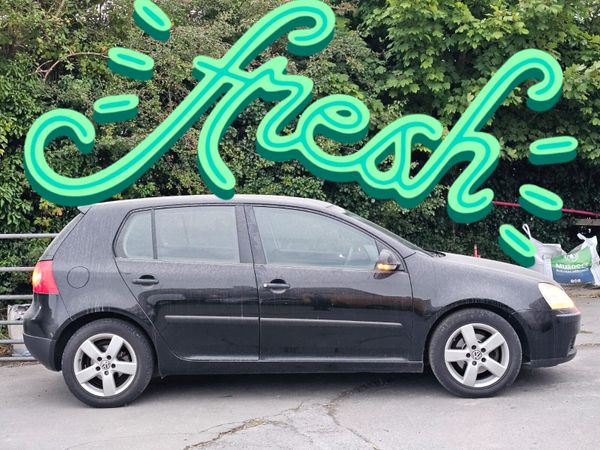 Volkswagen Golf Hatchback, Petrol, 2004, Black