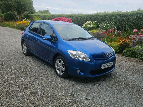 Toyota Auris Hatchback, Petrol, 2010, Blue