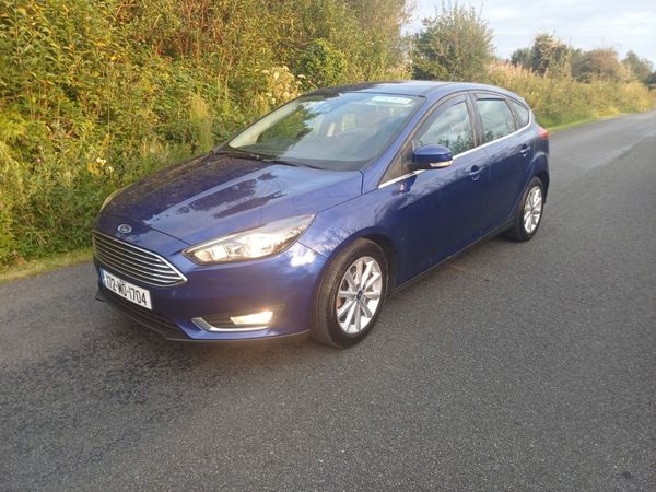 Ford Focus Hatchback, Petrol, 2017, Blue