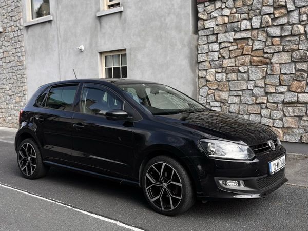 Volkswagen Polo Hatchback, Petrol, 2012, Black