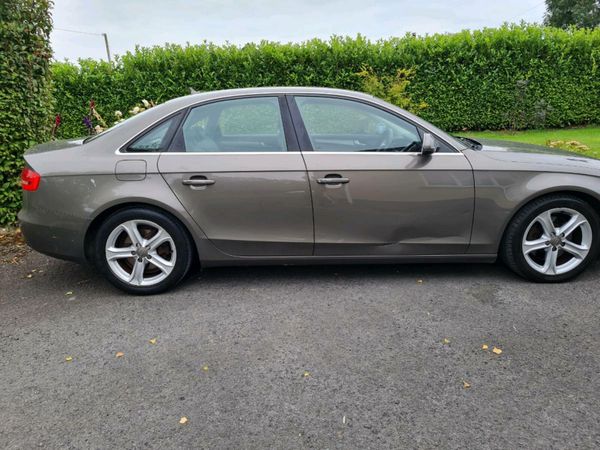 Audi A4 Saloon, Diesel, 2013, Grey