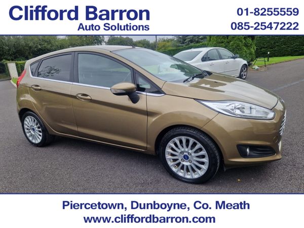 Ford Fiesta Hatchback, Petrol, 2013, Brown