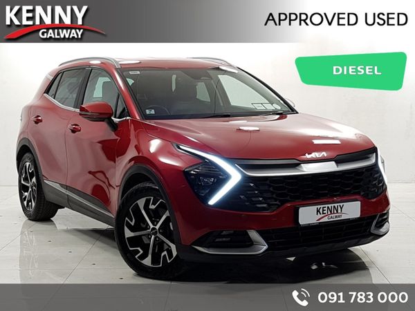Kia Sportage MPV, Diesel Hybrid, 2023, Red
