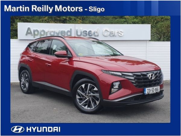 Hyundai Tucson MPV, Diesel, 2023, Red