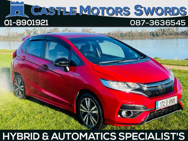 Honda Fit Hatchback, Petrol Hybrid, 2017, Red