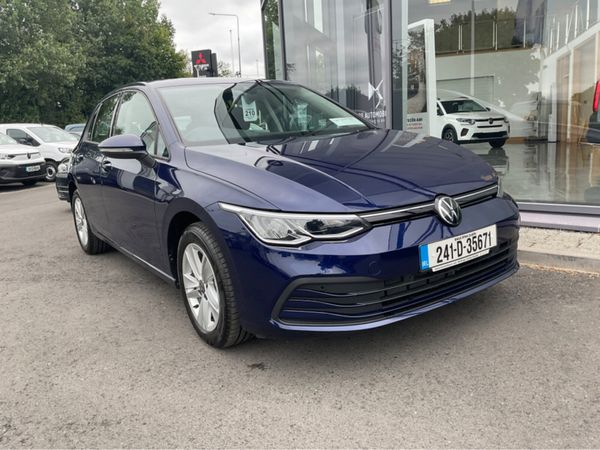 Volkswagen Golf Estate, Petrol, 2024, Blue