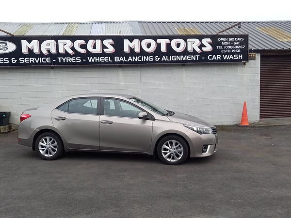 Toyota Corolla Saloon, Diesel, 2016, Bronze