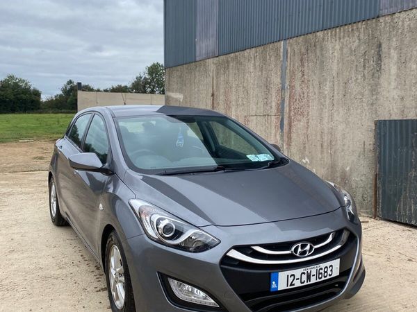 Hyundai i30 Hatchback, Diesel, 2012, Grey