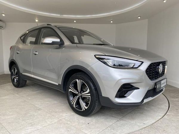 MG ZS SUV, Petrol, 2024, Silver