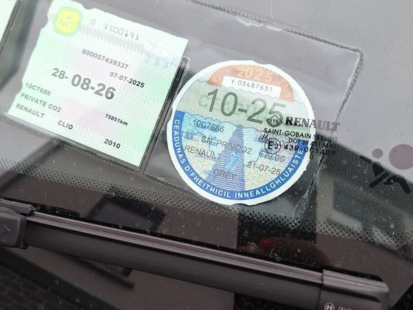Renault Clio Hatchback, Petrol, 2010, Grey