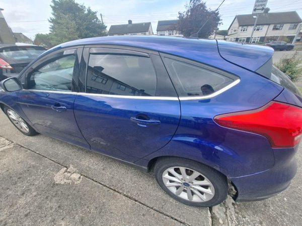 Ford Focus Hatchback, Diesel, 2016, Blue