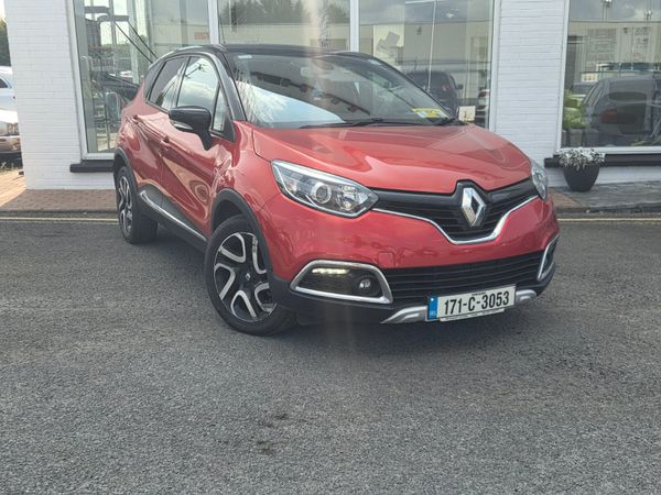 Renault Captur Hatchback, Diesel, 2017, Red