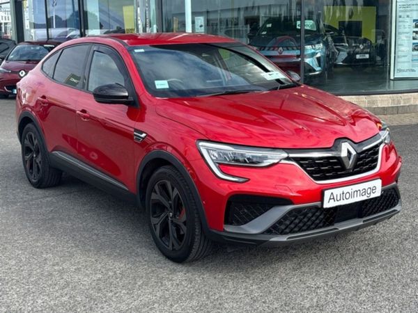 Renault Arkana Hatchback, Petrol, 2022, Red