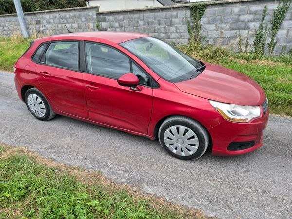 Citroen C4 Hatchback, Diesel, 2011, Red