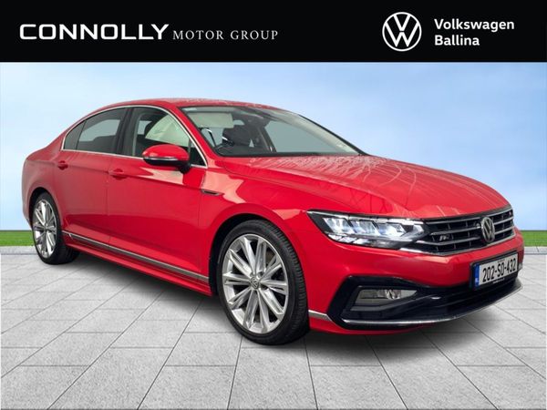 Volkswagen Passat Saloon, Diesel, 2020, Red