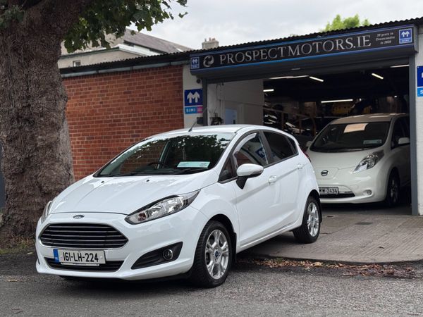 Ford Fiesta Hatchback, Diesel, 2016, White