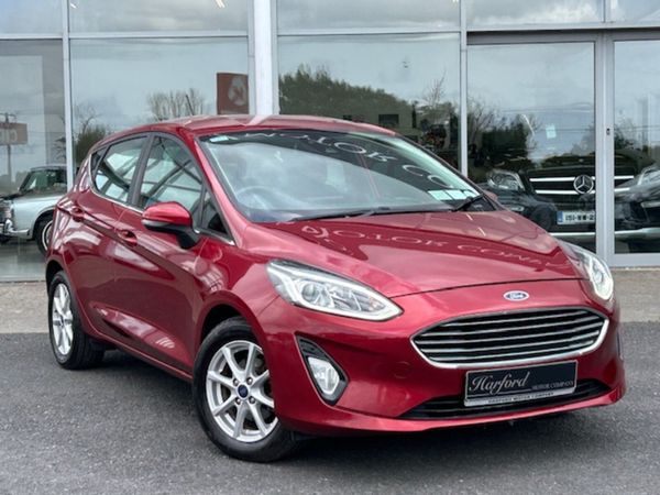 Ford Fiesta Hatchback, Petrol, 2018, Red