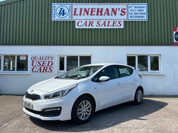 Kia Ceed Hatchback, Diesel, 2017, White