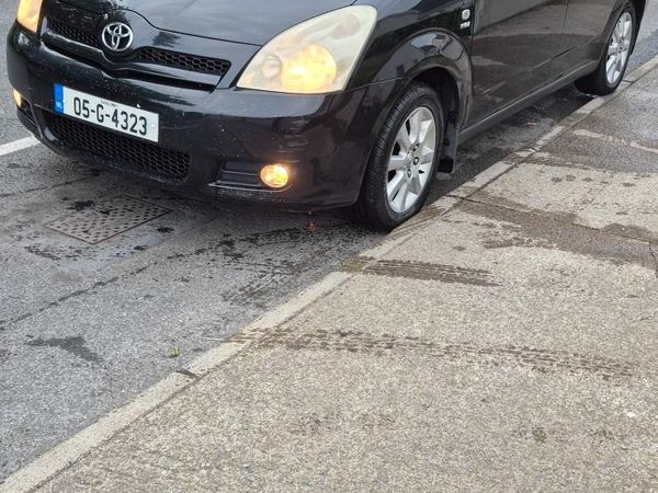 Toyota Corolla Estate/Jeep, Petrol, 2005, Black