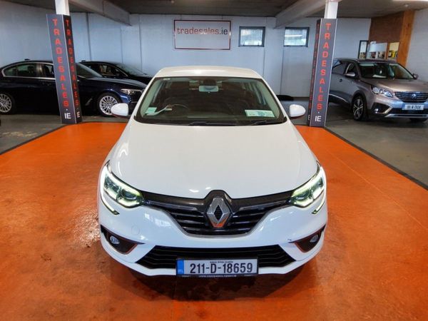 Renault Megane Saloon, Diesel, 2021, White