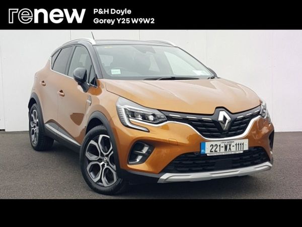 Renault Captur Hatchback, Petrol, 2022, Orange