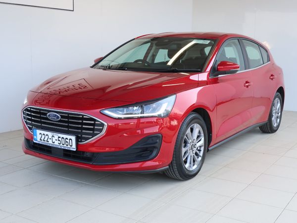 Ford Focus Hatchback, Petrol, 2022, Red