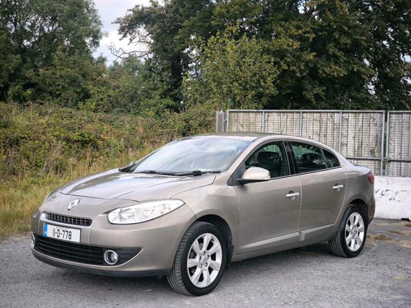 Renault Fluence Saloon, Diesel, 2011, Gold