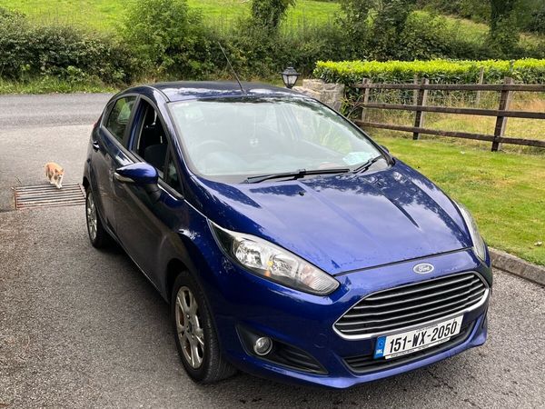Ford Fiesta Hatchback, Petrol, 2015, Blue