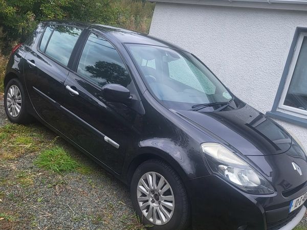 Renault Clio Hatchback, Diesel, 2010, Black