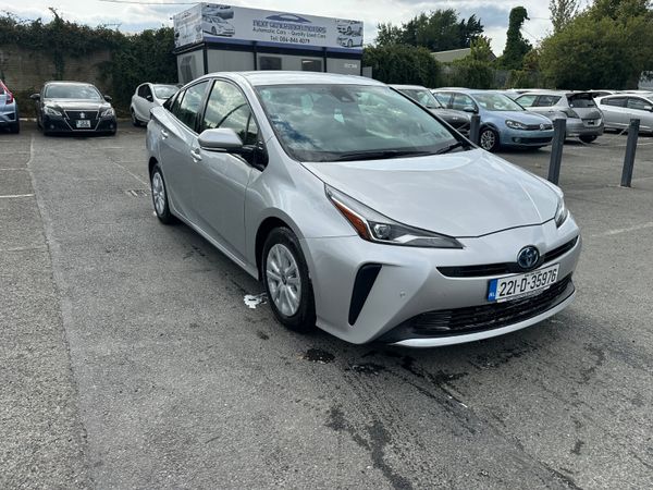 Toyota Prius Hatchback, Petrol Hybrid, 2022, Silver