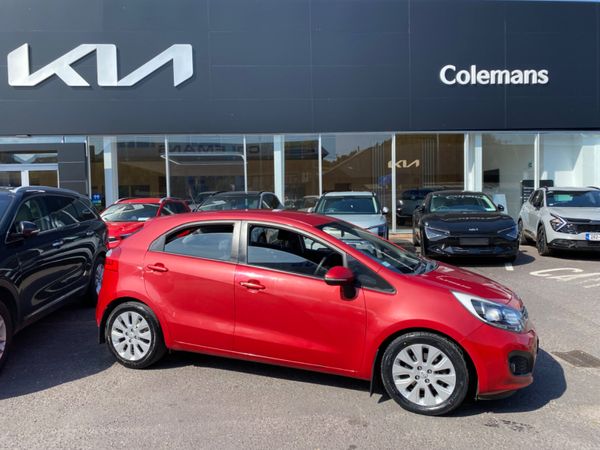 Kia Rio Hatchback, Diesel, 2012, Red