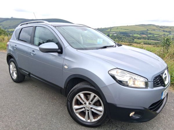 Nissan Qashqai Hatchback, Diesel, 2012, Black