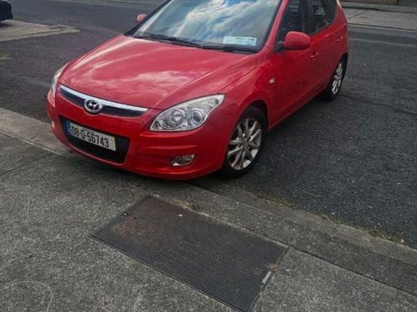 Hyundai i30 Hatchback, Diesel, 2008, Red