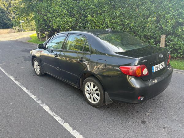 Toyota Corolla Saloon, Diesel, 2009, Black