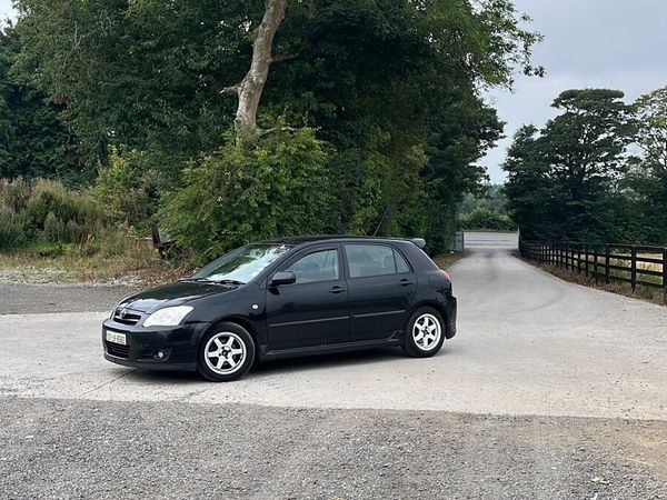 Toyota Corolla Hatchback, Petrol, 2007, Black