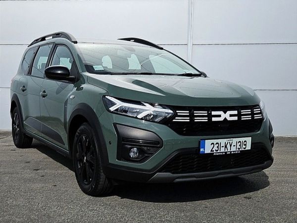 Dacia Jogger MPV, Petrol, 2023, Grey