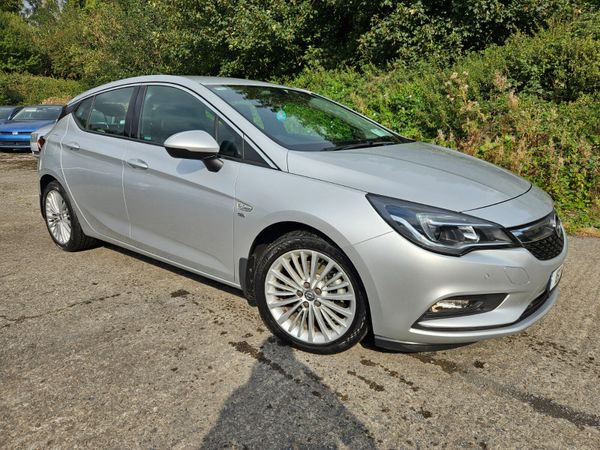 Opel Astra Hatchback, Diesel, 2016, Silver