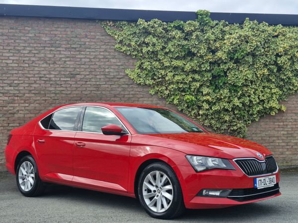 Skoda Superb Hatchback, Diesel, 2017, Red