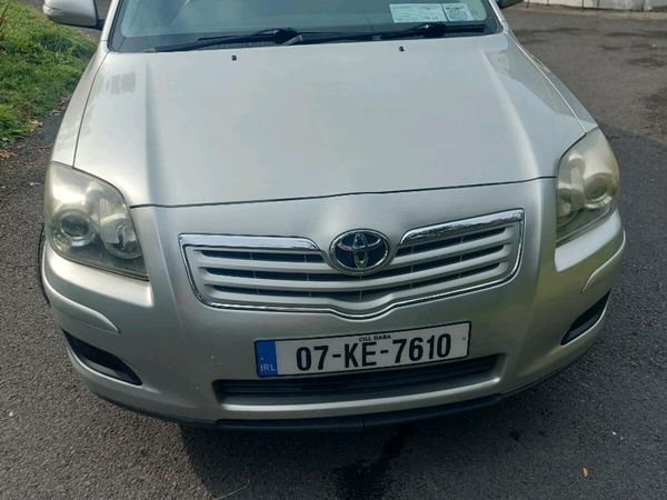 Toyota Avensis Saloon, Petrol, 2007, Silver