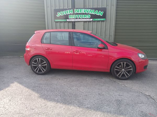 Volkswagen Golf Hatchback, Diesel, 2012, Red