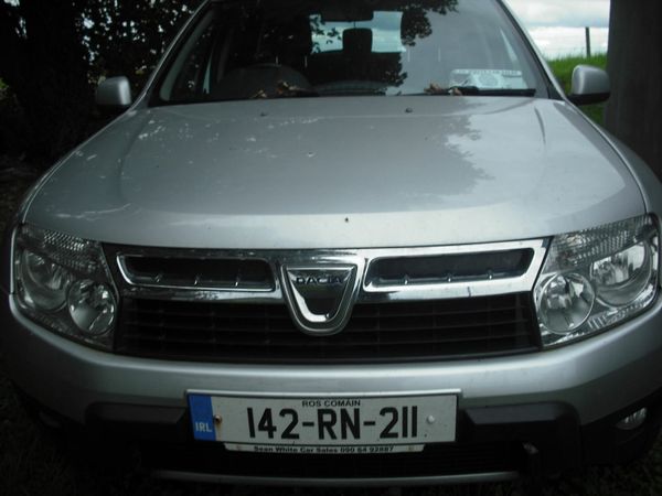 Dacia Duster SUV, Diesel, 2014, Silver