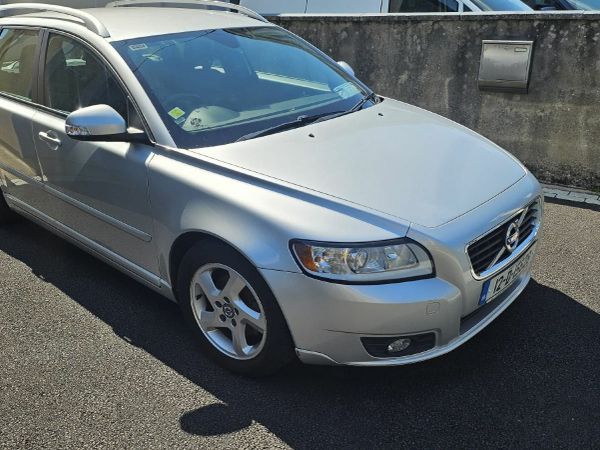 Volvo V50 Estate, Diesel, 2012, Silver